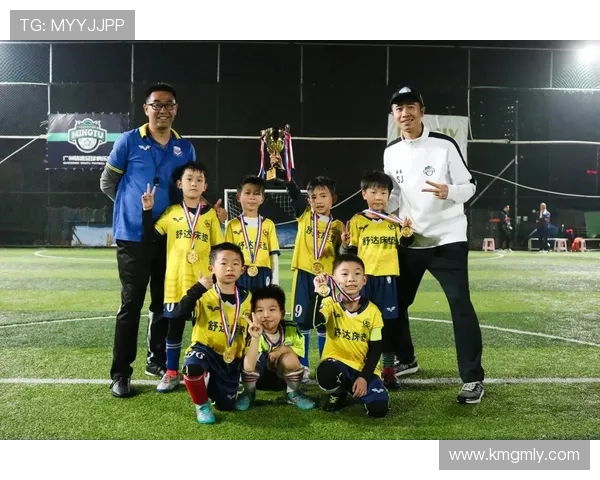 广州足球队在大师赛中的比赛经验与表现分析 广州足球队在大师赛中的比赛经验与表现分析